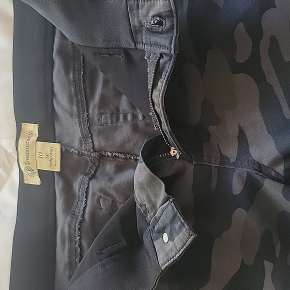 Democracy "AB" Technology Jeans - Picture 9 of 16